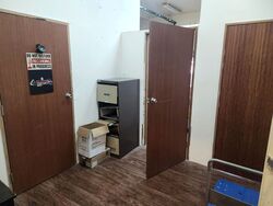 Bizlink Centre (D14), Warehouse #612513201